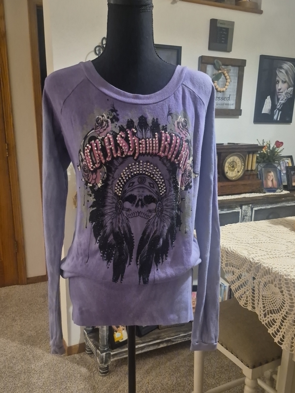 Buckle Lavender Long-Sleeve Graphic Sweatshirt with Studded Skull